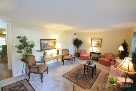 623 S New Hope Road Gastonia NC 28054