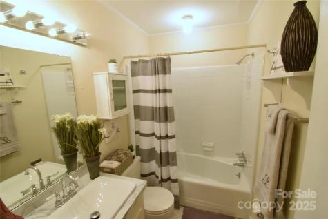 623 S New Hope Road Gastonia NC 28054