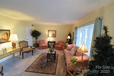 623 S New Hope Road Gastonia NC 28054