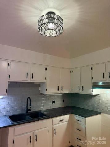 4821 Spring Lake Drive Charlotte NC 28212