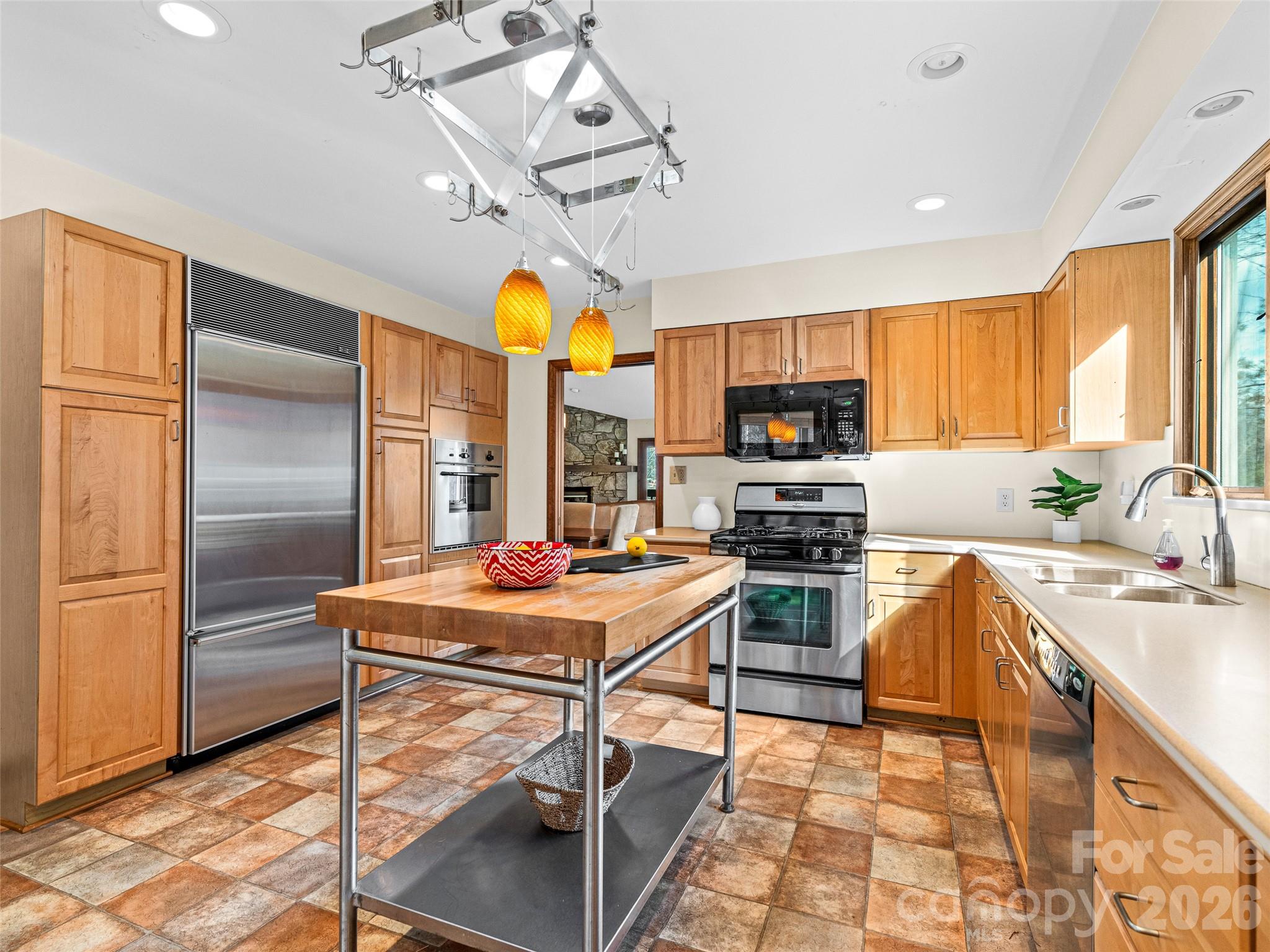 3802 Timber Trail Asheville NC 28804