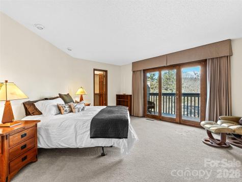 3802 Timber Trail Asheville NC 28804