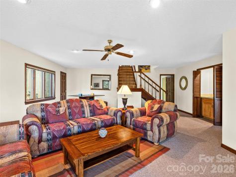 3802 Timber Trail Asheville NC 28804