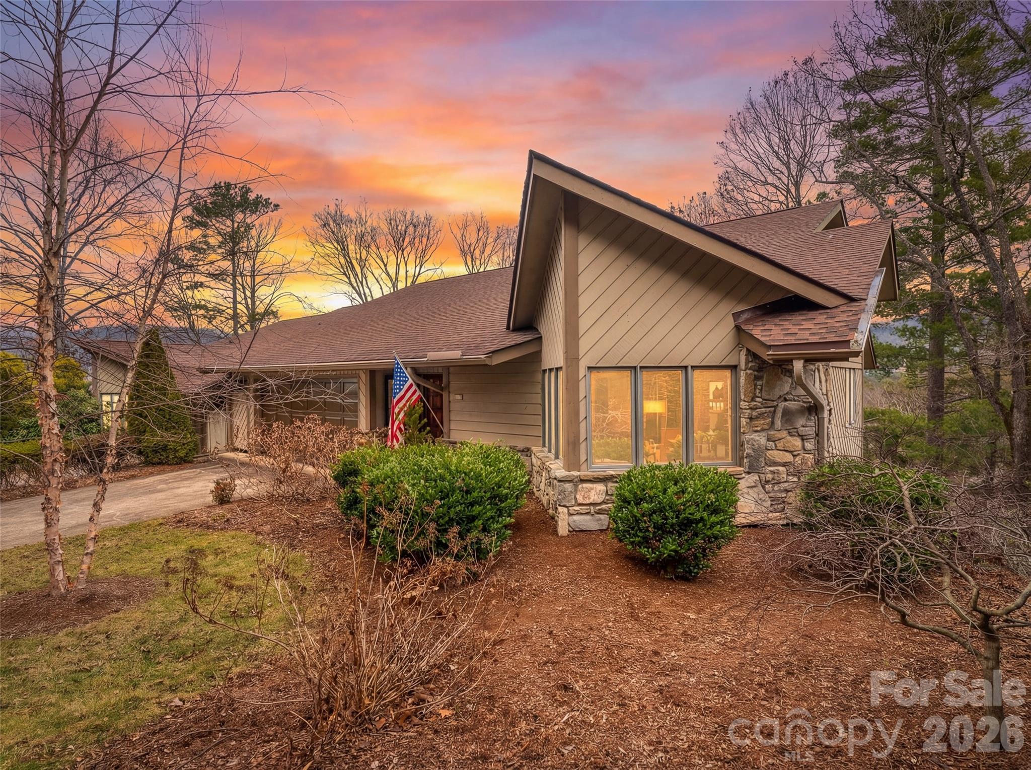 3802 Timber Trail Asheville NC 28804