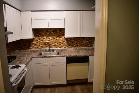 7988 Shady Oak Trail Charlotte NC 28210