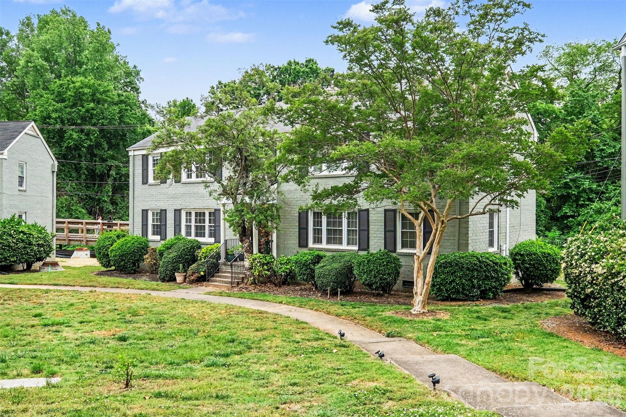 241 Wakefield Drive Charlotte NC 28209