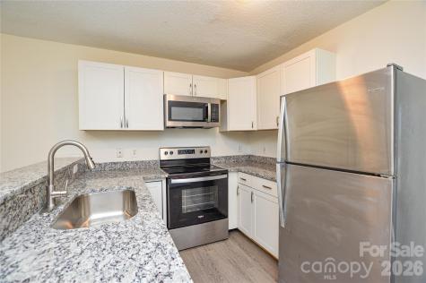 1009 Karendale Avenue Charlotte NC 28208
