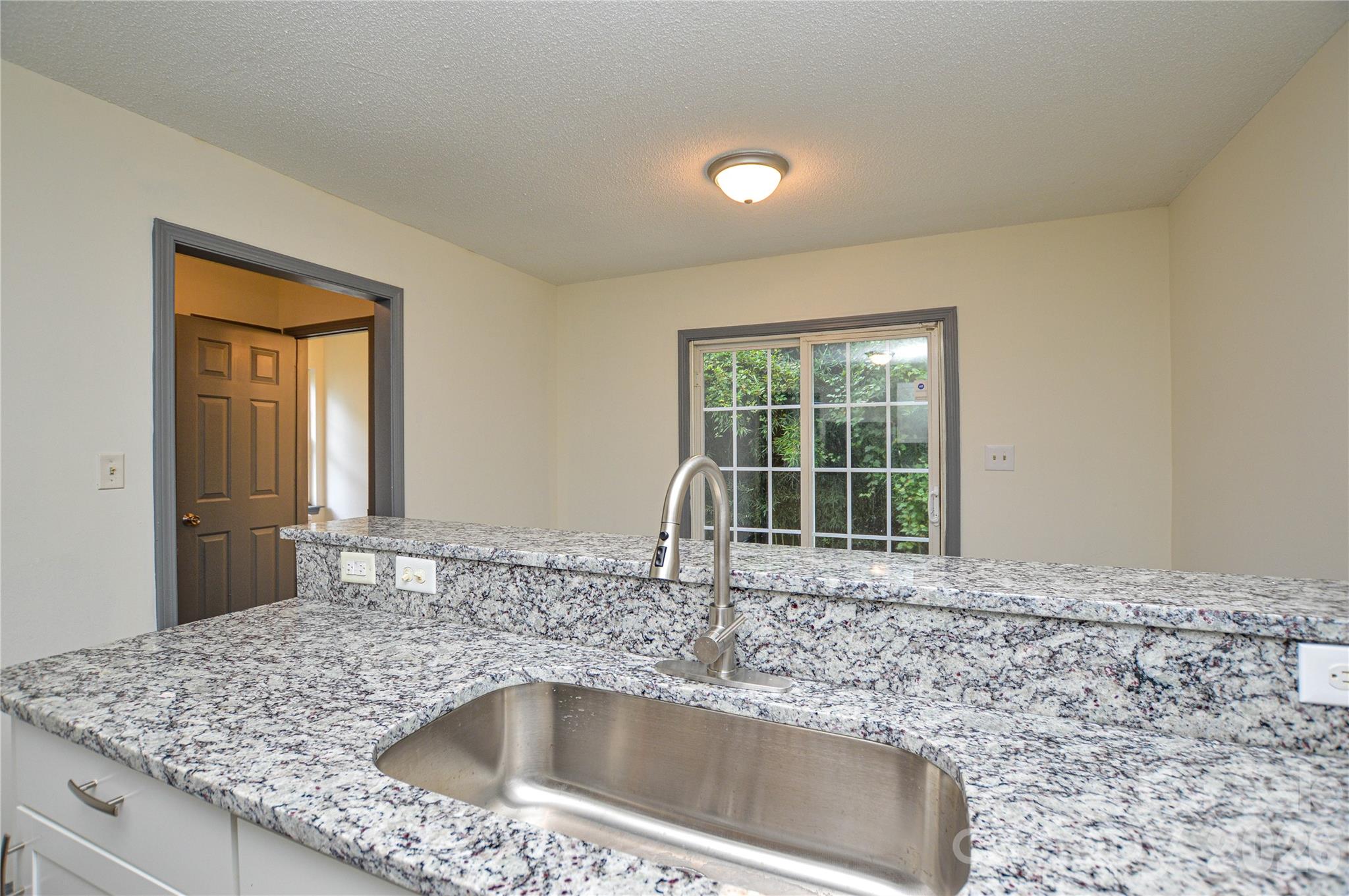 1009 Karendale Avenue Charlotte NC 28208