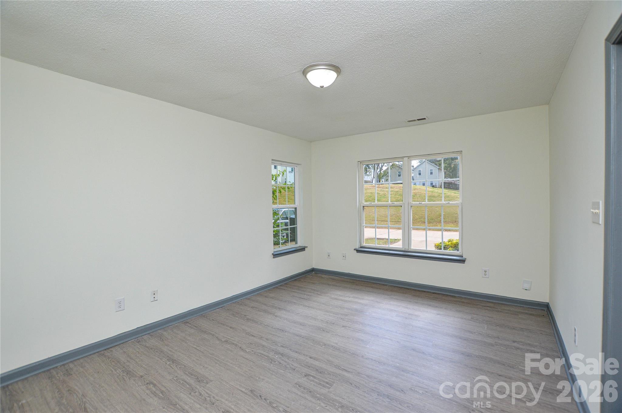 1009 Karendale Avenue Charlotte NC 28208