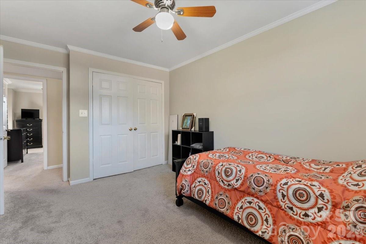 7920 Shady Oak Trail Charlotte NC 28210