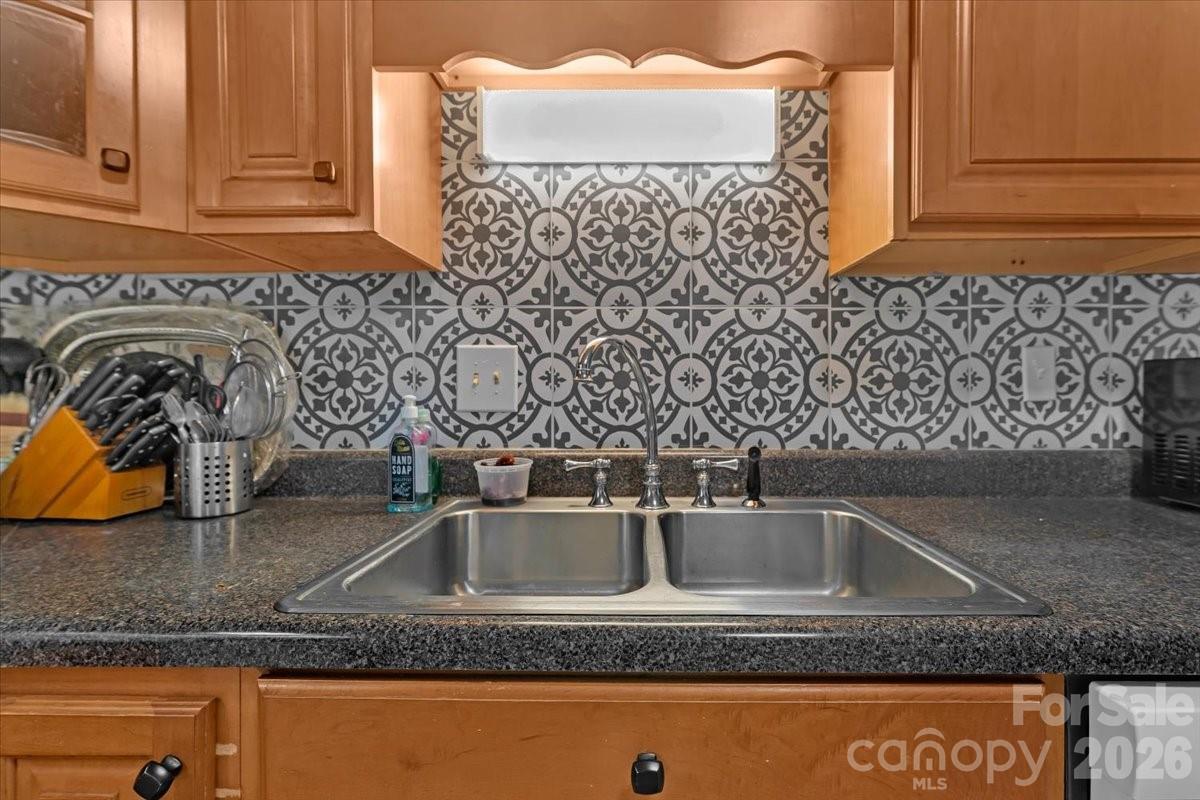 7920 Shady Oak Trail Charlotte NC 28210