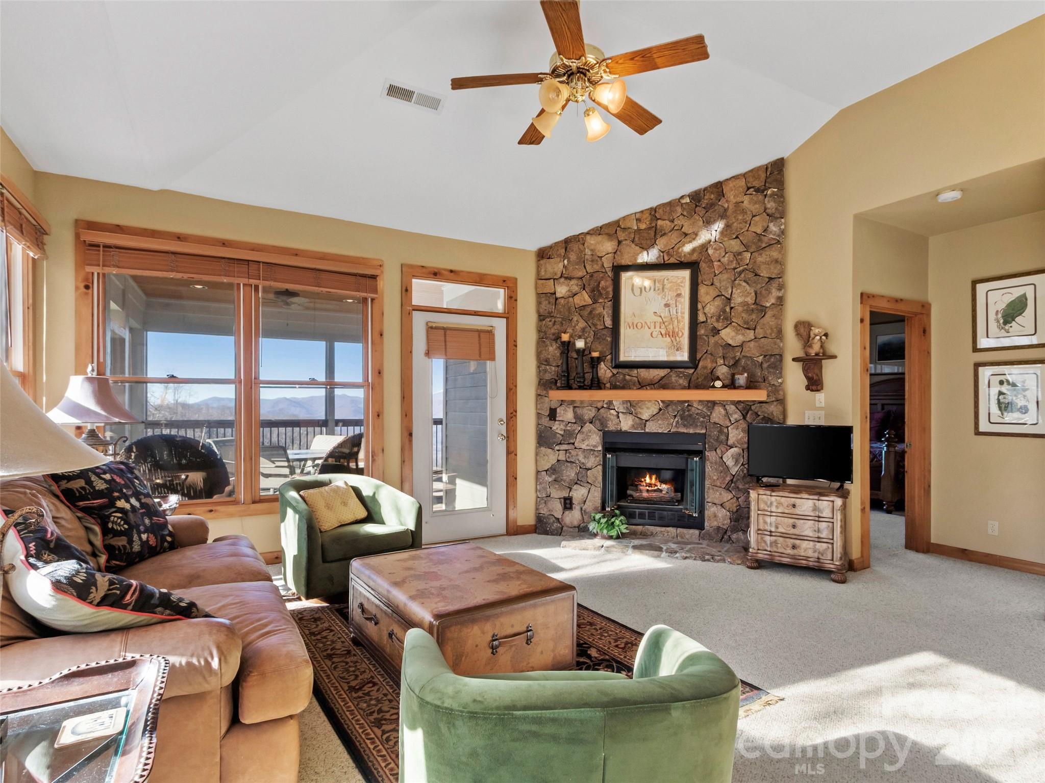 80 Stoney Falls Loop Burnsville NC 28714