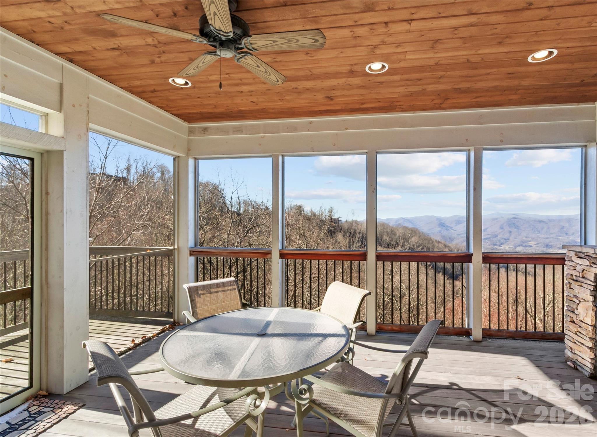 80 Stoney Falls Loop Burnsville NC 28714