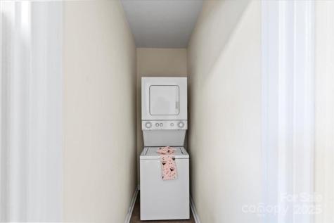 343 Wakefield Drive Charlotte NC 28209