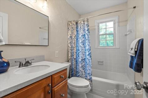 343 Wakefield Drive Charlotte NC 28209