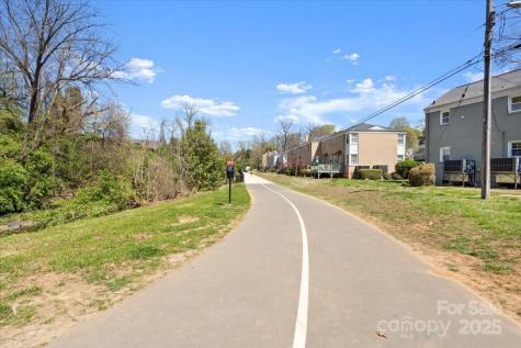 343 Wakefield Drive Charlotte NC 28209