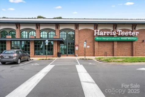 343 Wakefield Drive Charlotte NC 28209