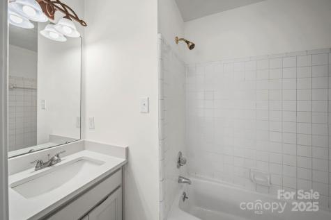 8217 Pineville Matthews Road Charlotte NC 28226