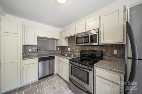 8217 Pineville Matthews Road Charlotte NC 28226