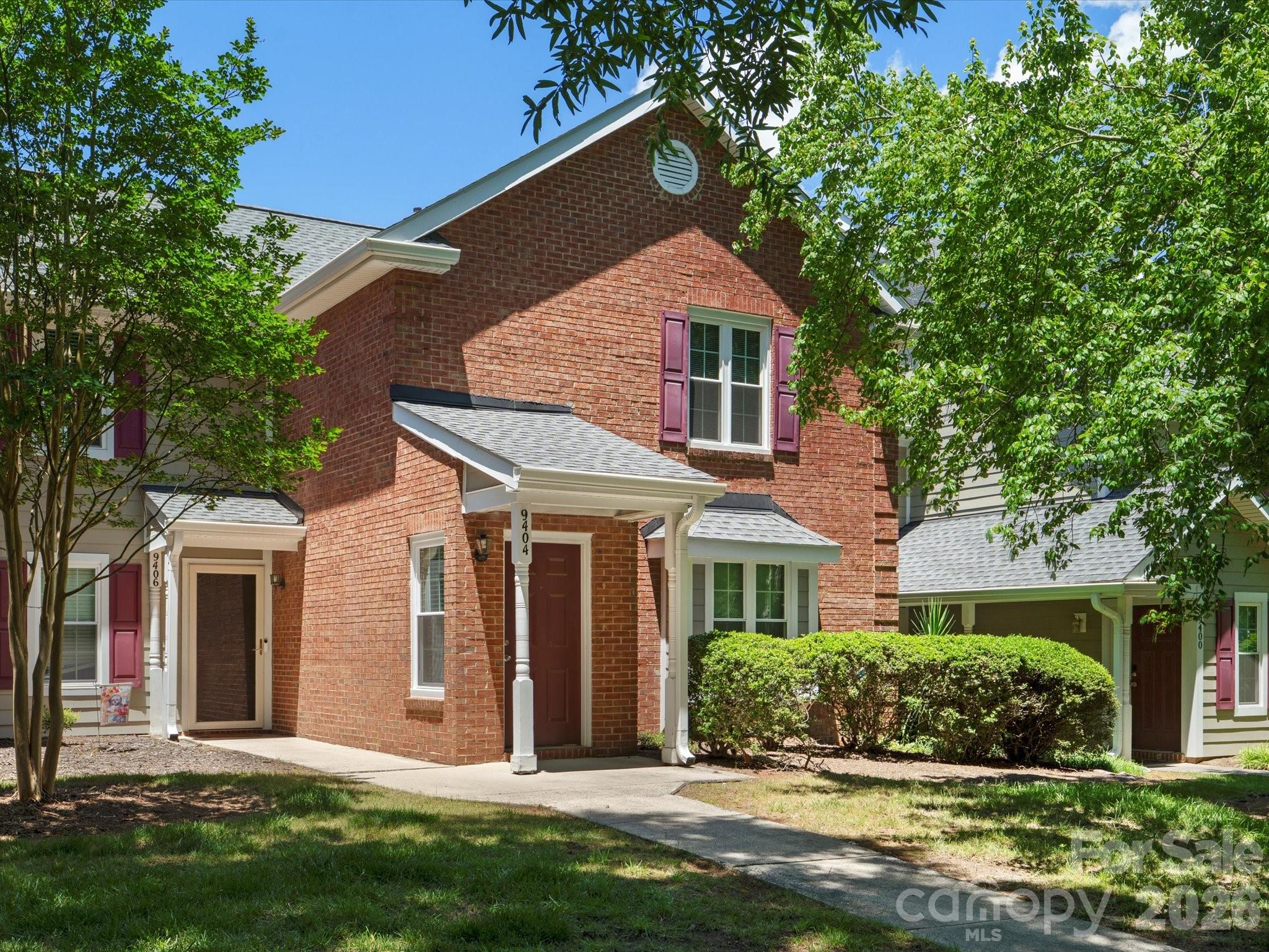9404 S Vicksburg Park Court Charlotte NC 28210