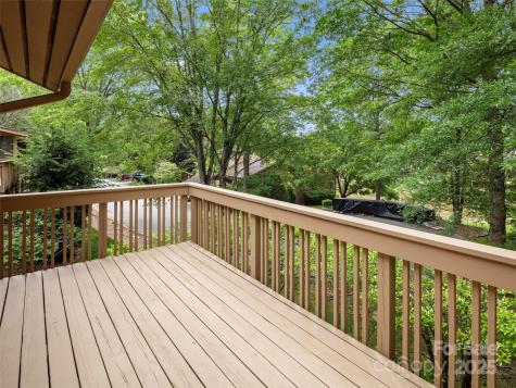 502 Spanish Oak Lane Hendersonville NC 28791