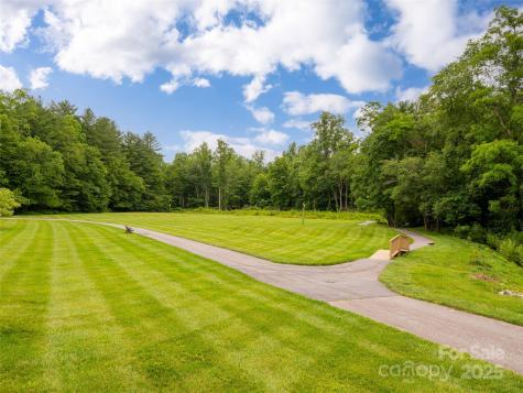 502 Spanish Oak Lane Hendersonville NC 28791