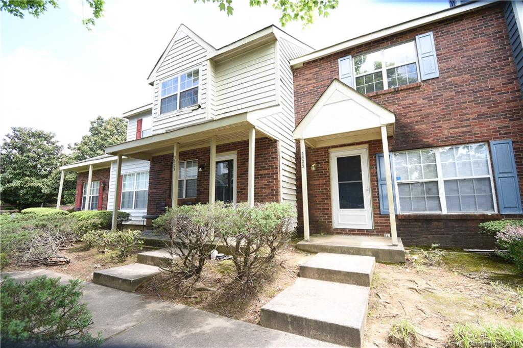 3823 Mosscroft Lane Charlotte NC 28215