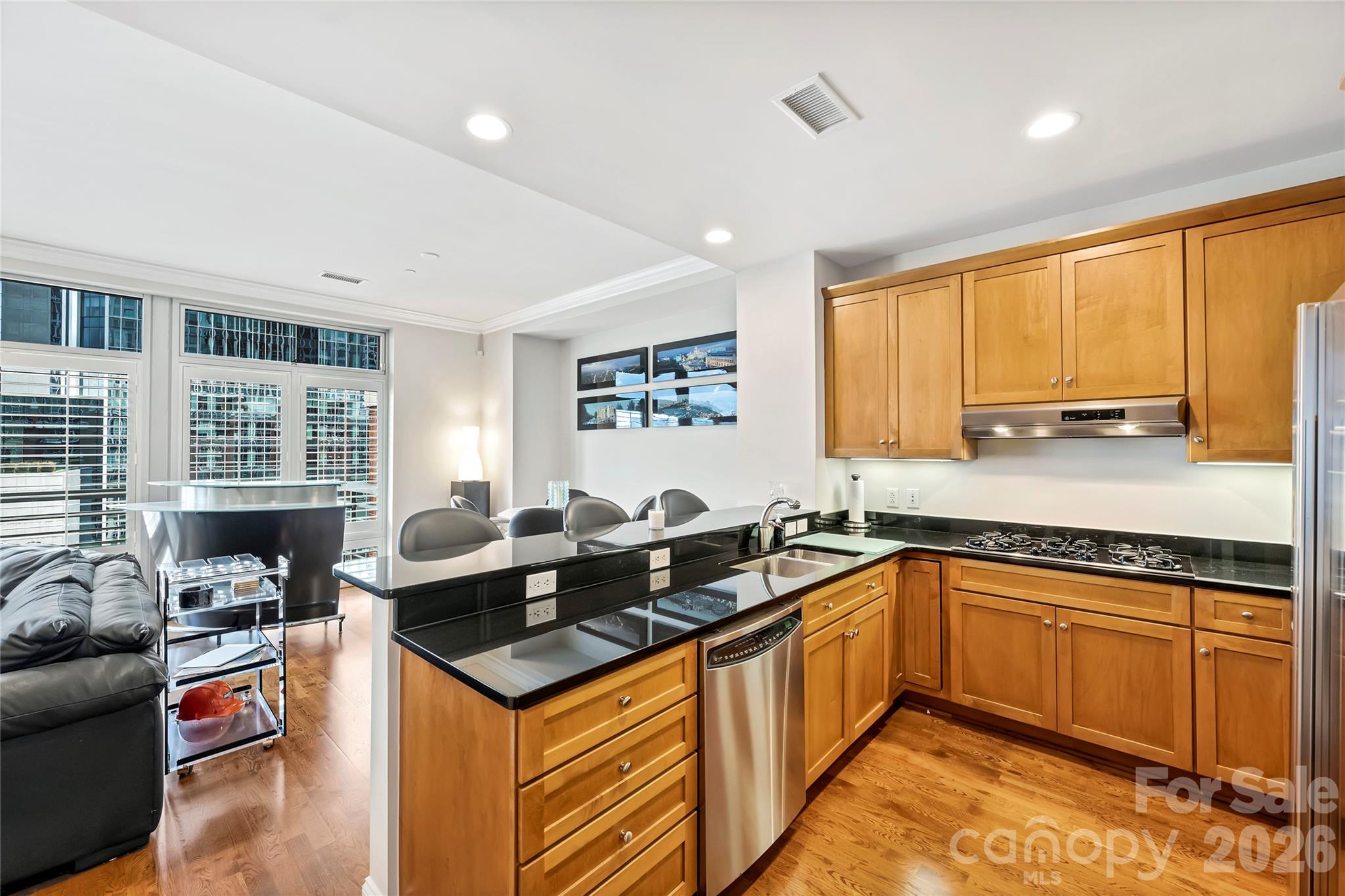 435 S Tryon Street Charlotte NC 28202