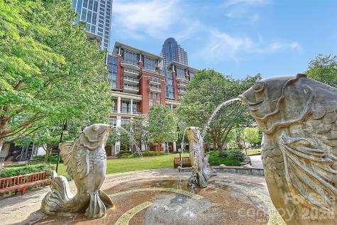 435 S Tryon Street Charlotte NC 28202