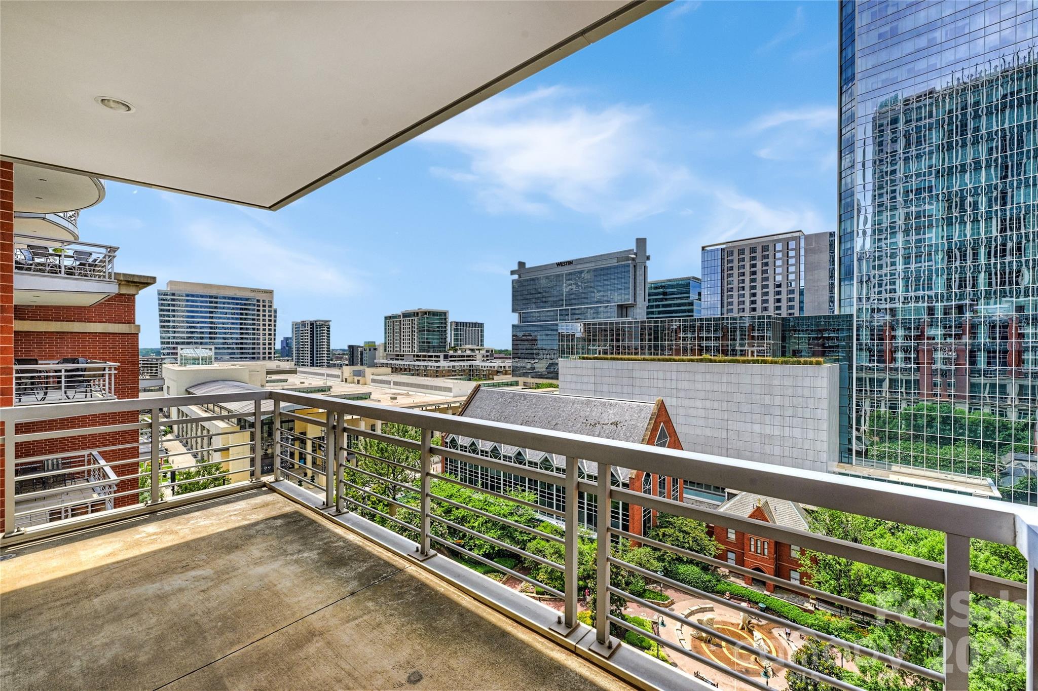 435 S Tryon Street Charlotte NC 28202
