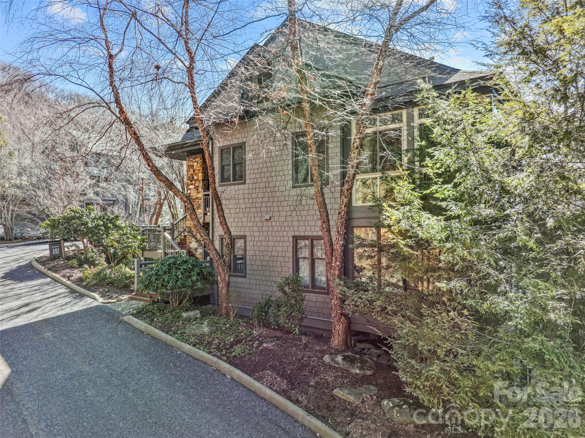 101 Spring Rock Road Burnsville NC 28714