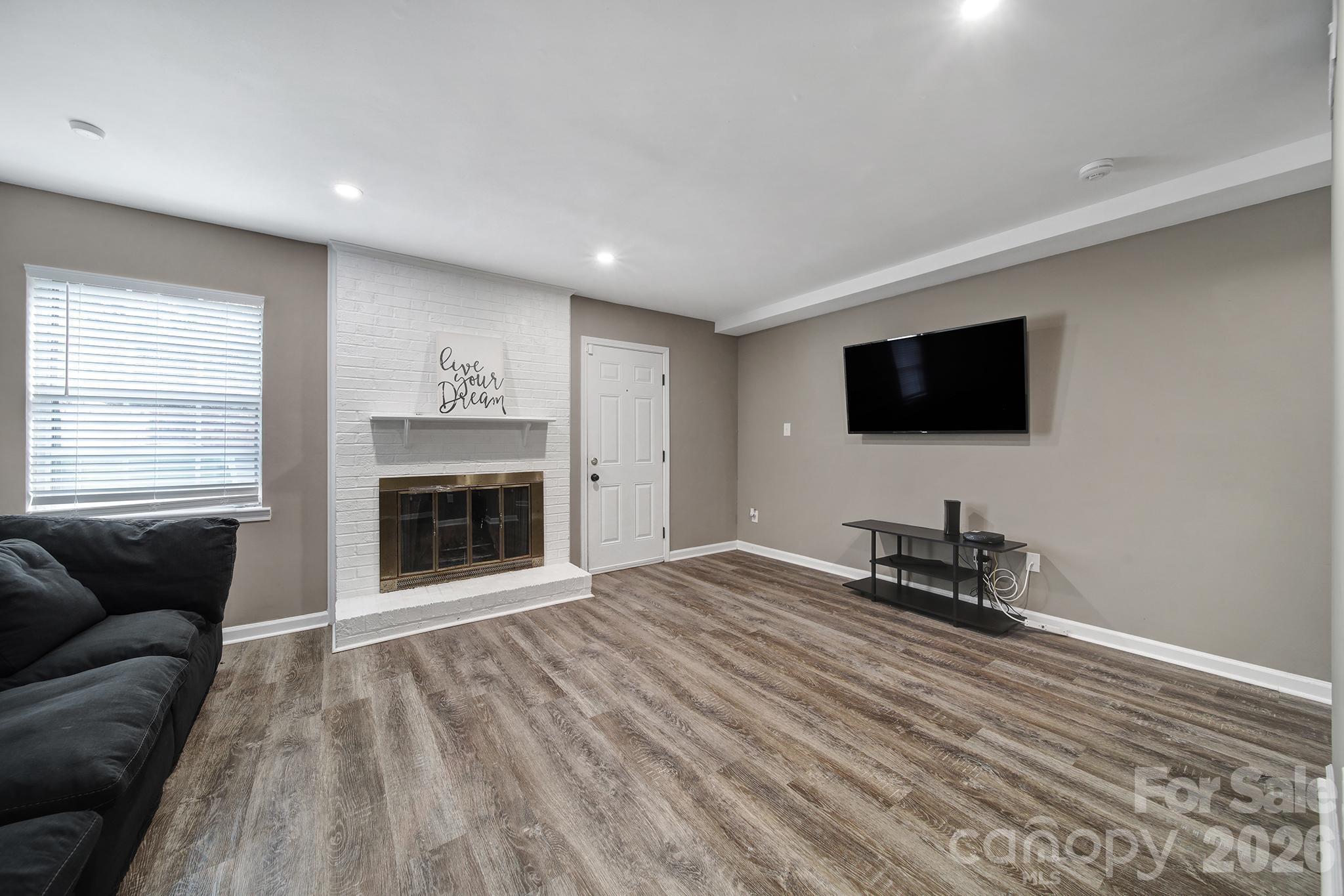11005 Hunter Trail Charlotte NC 28226