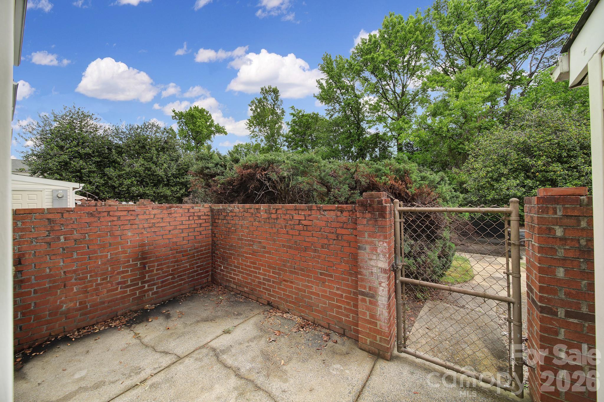11005 Hunter Trail Charlotte NC 28226