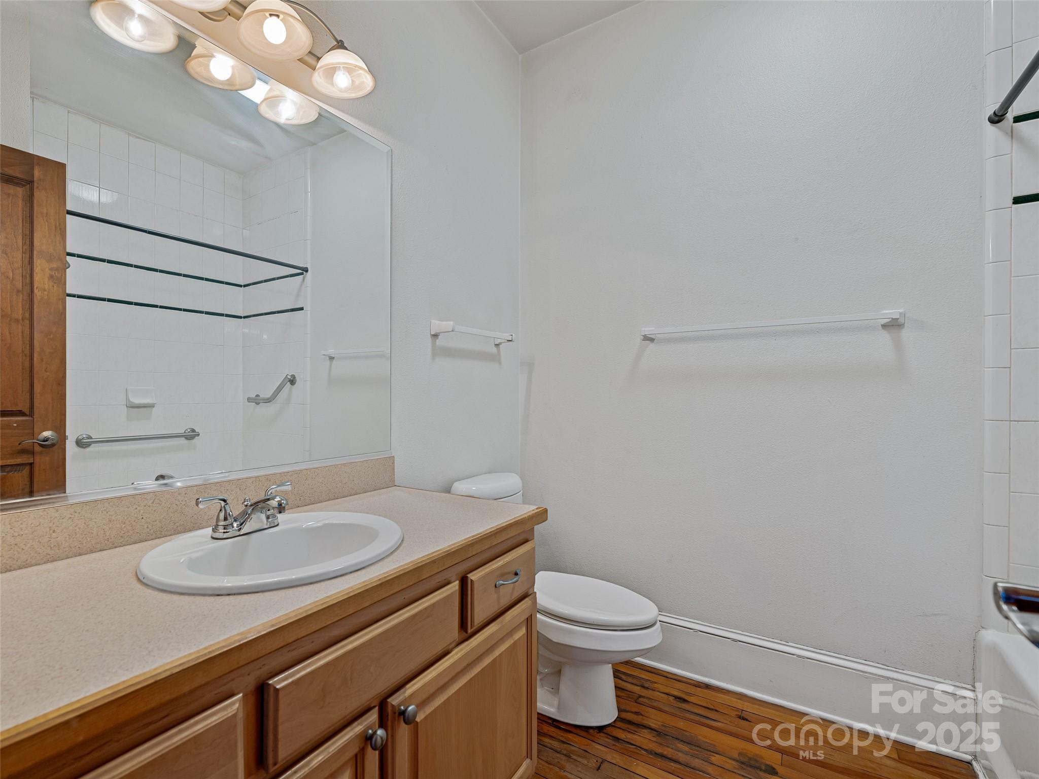 84 W Walnut Street Asheville NC 28801