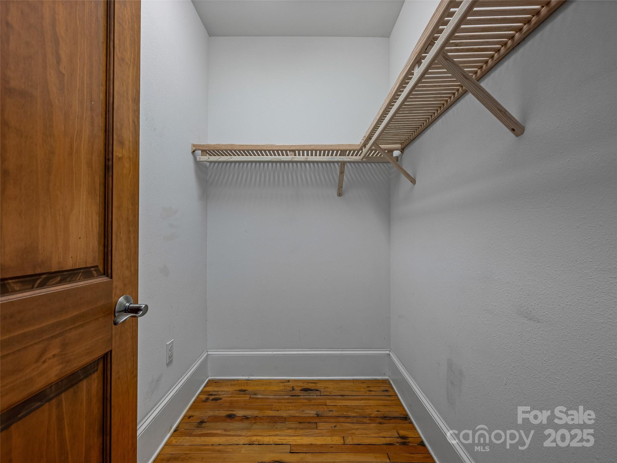 84 W Walnut Street Asheville NC 28801