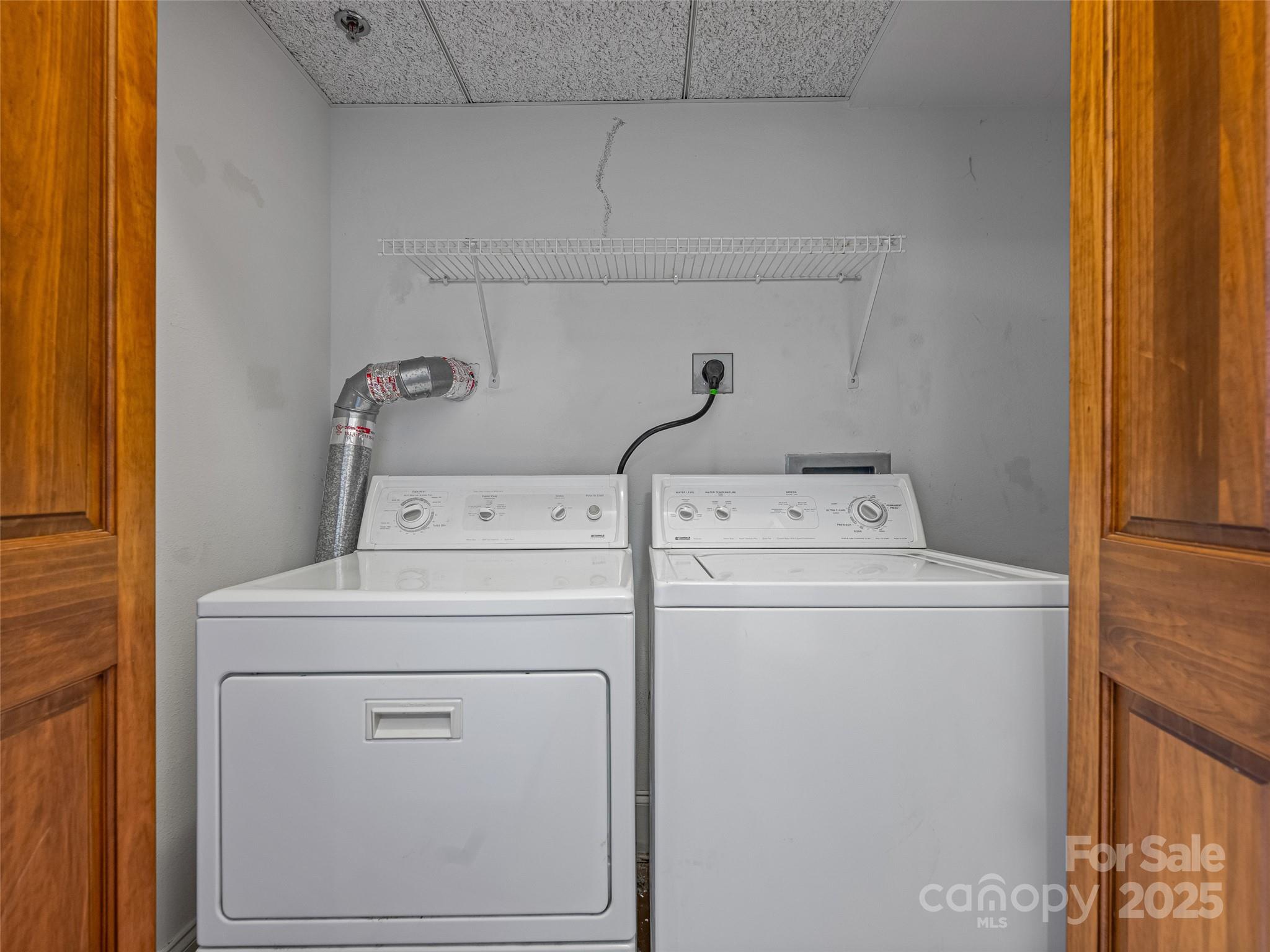 84 W Walnut Street Asheville NC 28801