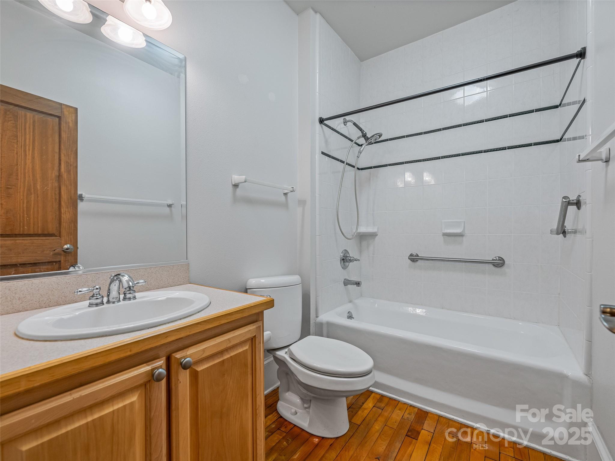 84 W Walnut Street Asheville NC 28801