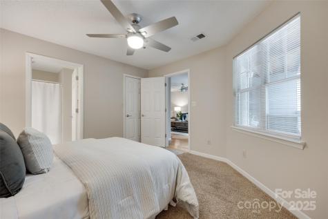 2209 Sumner Green Avenue Charlotte NC 28203