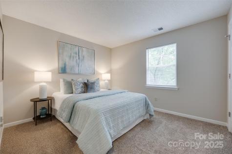 2209 Sumner Green Avenue Charlotte NC 28203