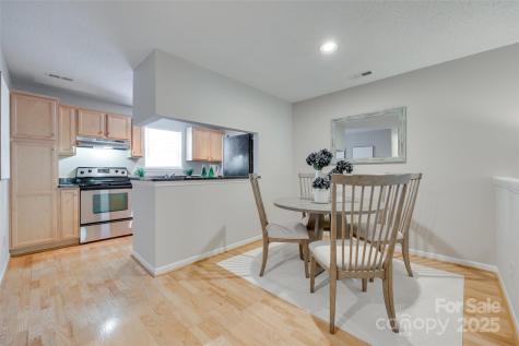 2209 Sumner Green Avenue Charlotte NC 28203