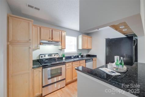 2209 Sumner Green Avenue Charlotte NC 28203