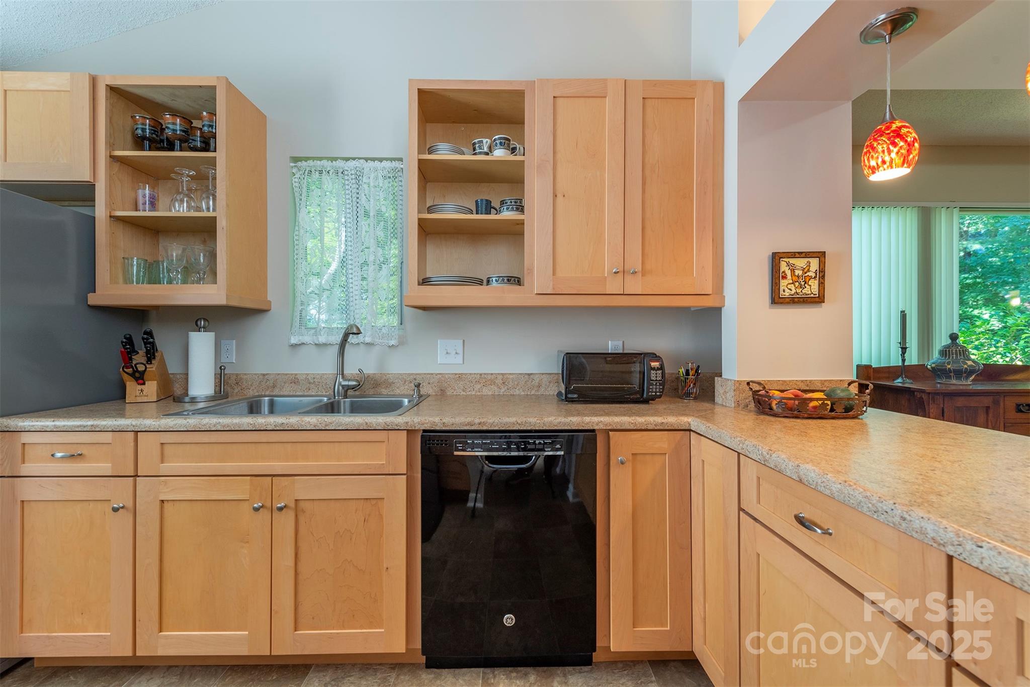 104 Llama Vista Way Black Mountain NC 28711