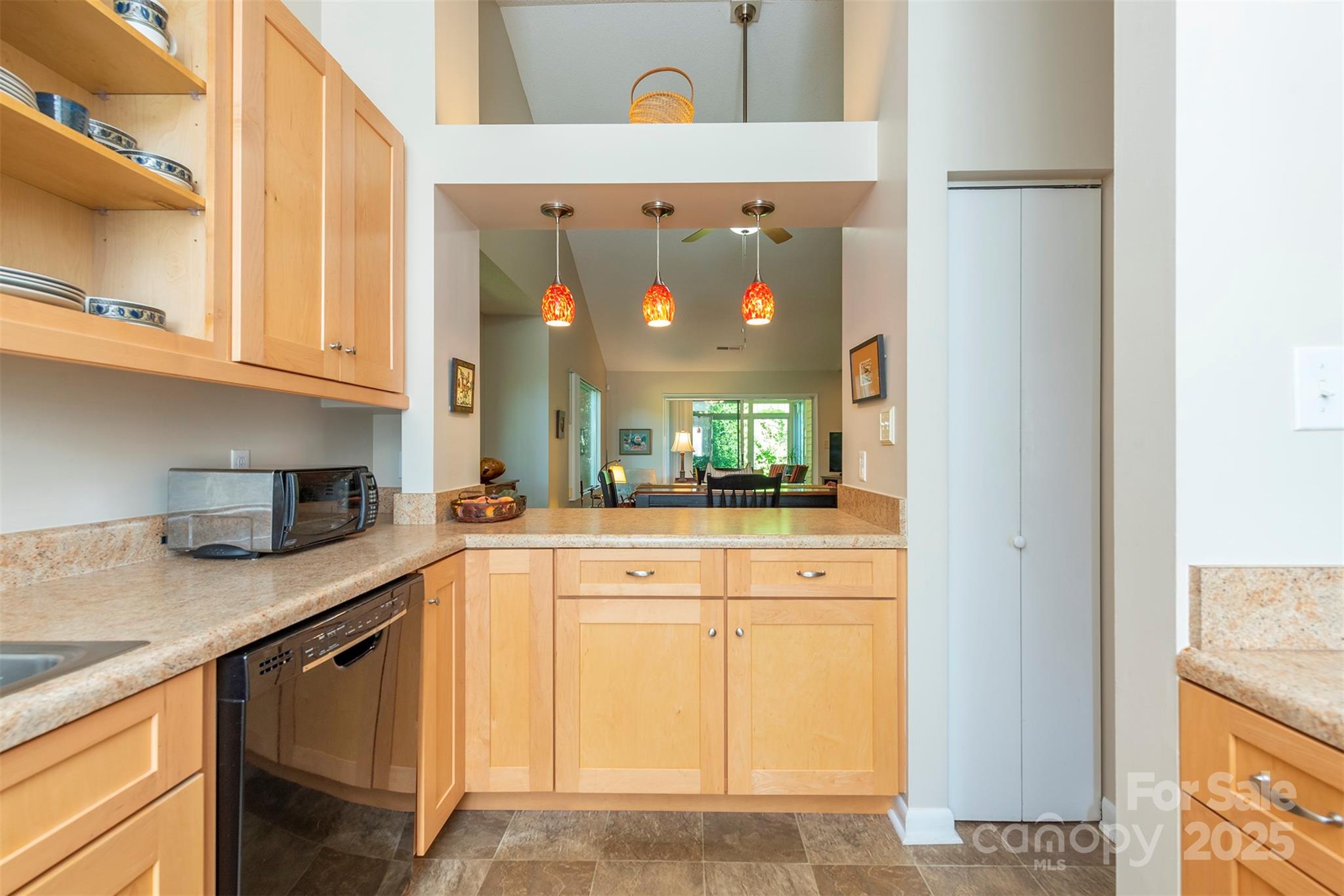 104 Llama Vista Way Black Mountain NC 28711