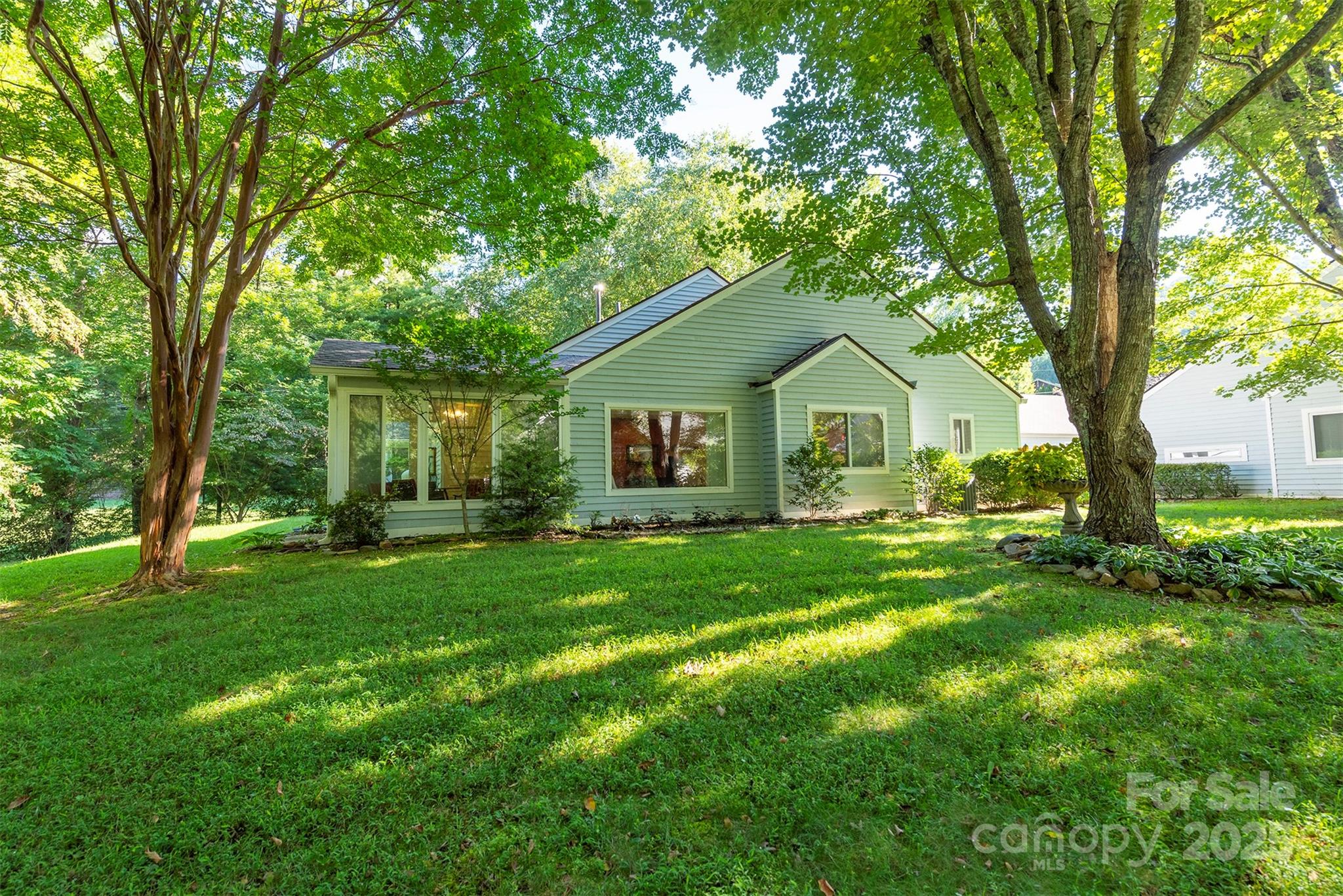 104 Llama Vista Way Black Mountain NC 28711