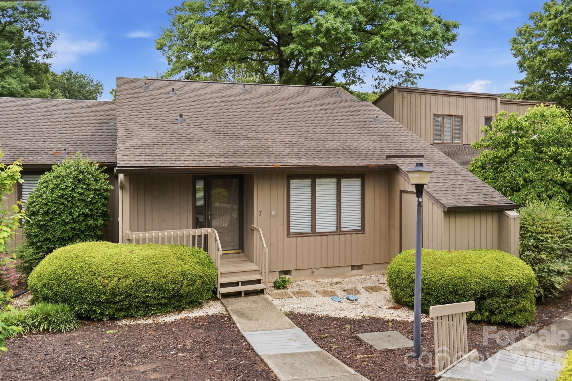 7 Marina Road Lake Wylie SC 29710