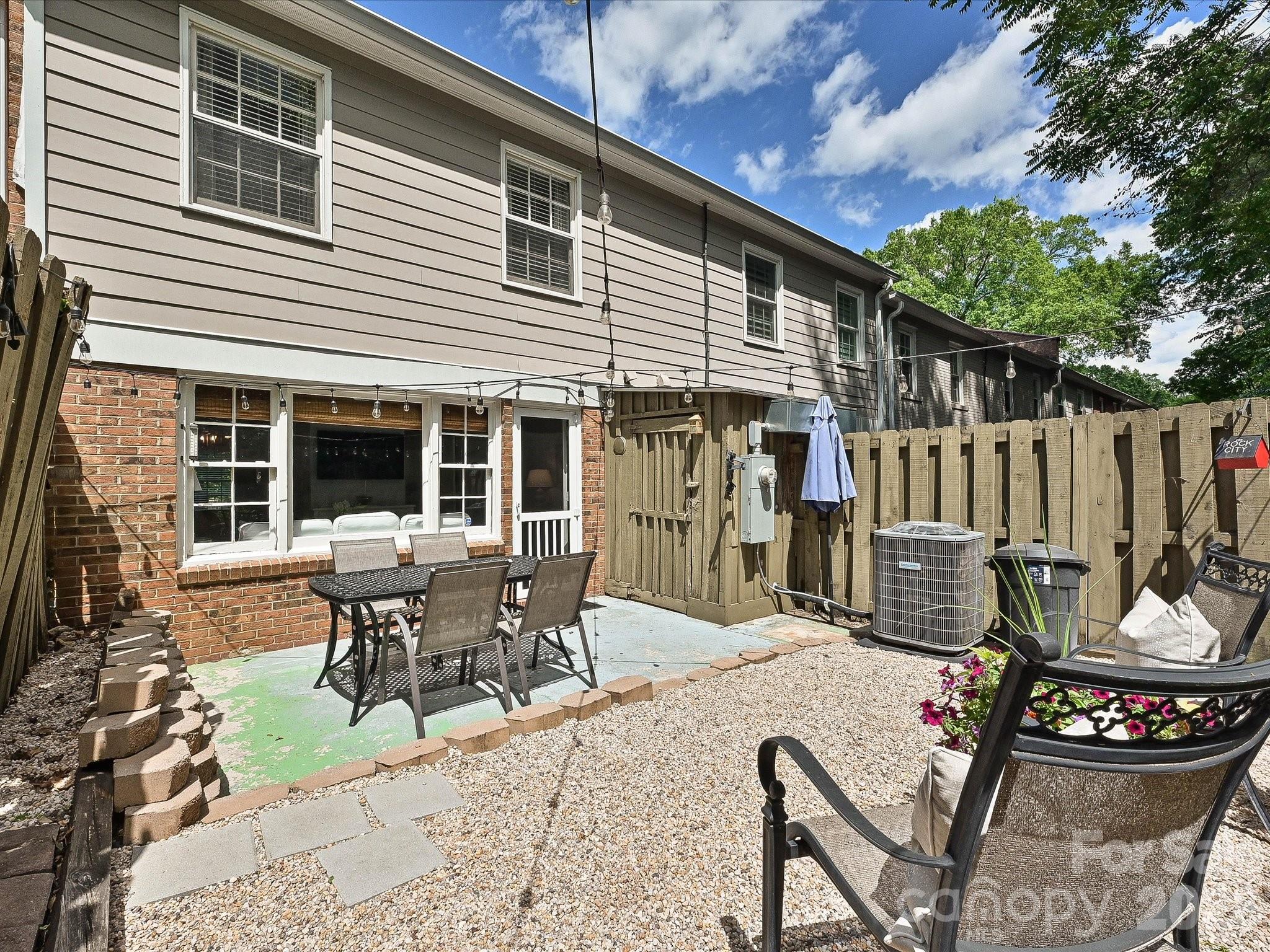 4611 Hedgemore Drive Charlotte NC 28209