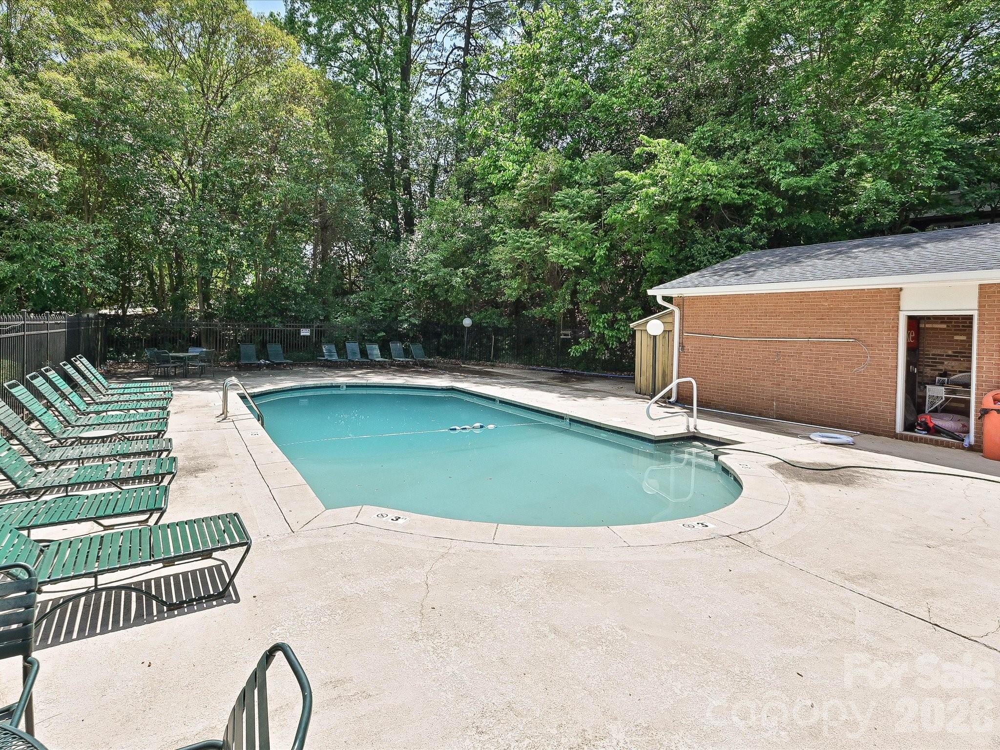 4611 Hedgemore Drive Charlotte NC 28209
