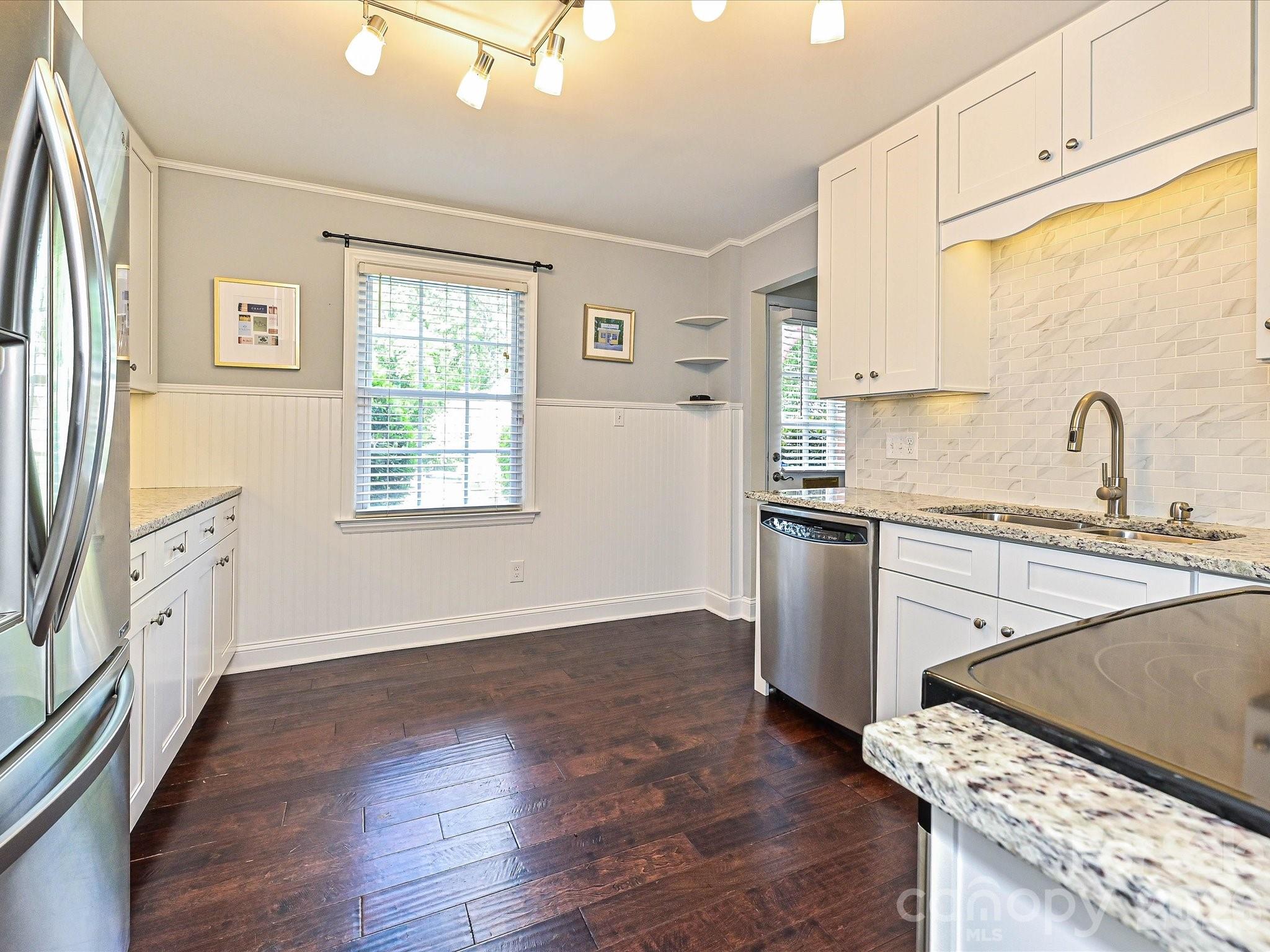 4611 Hedgemore Drive Charlotte NC 28209