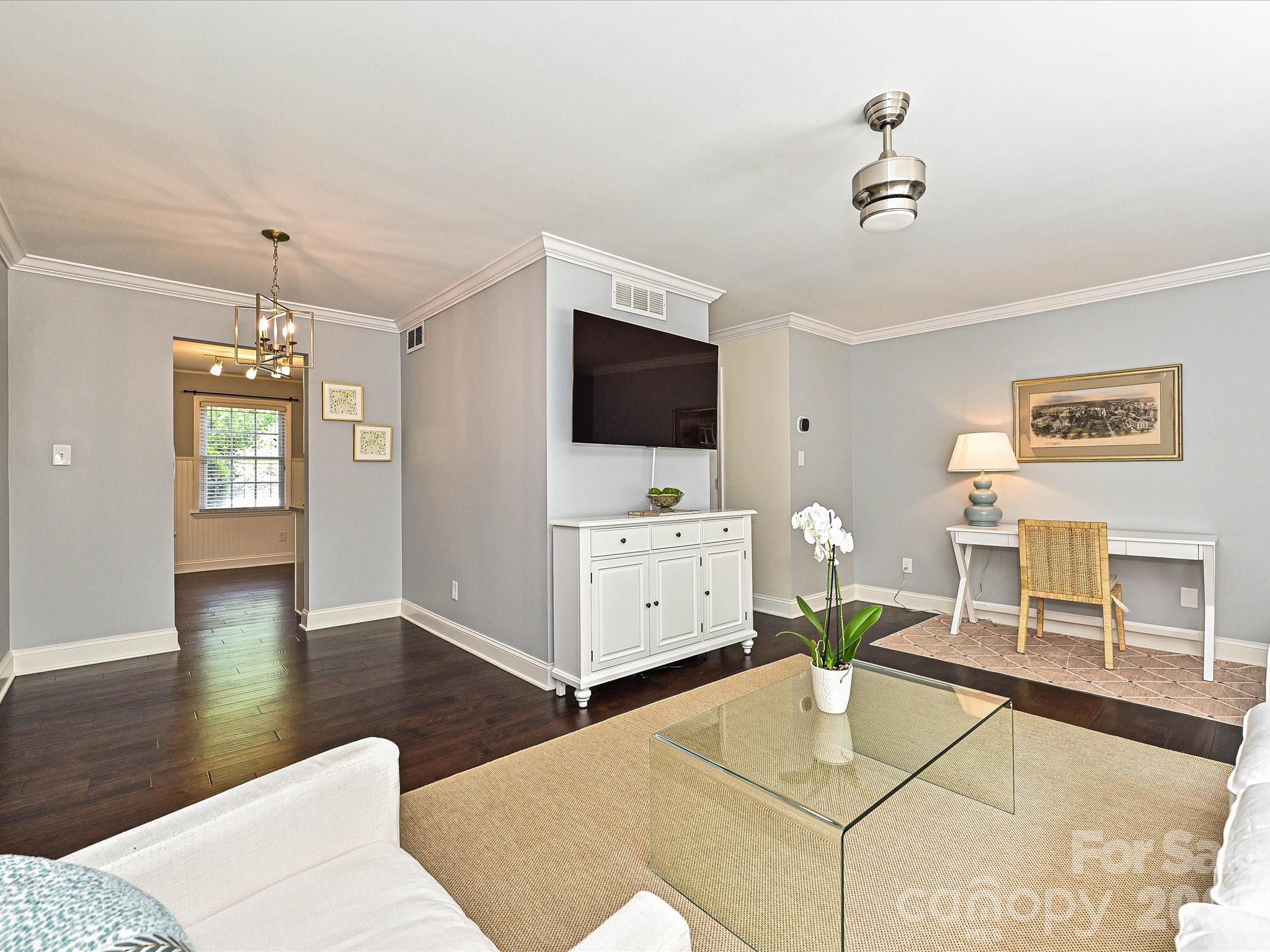 4611 Hedgemore Drive Charlotte NC 28209