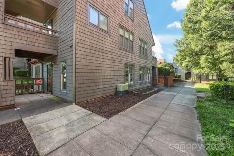 9037 J M Keynes Drive Charlotte NC 28262